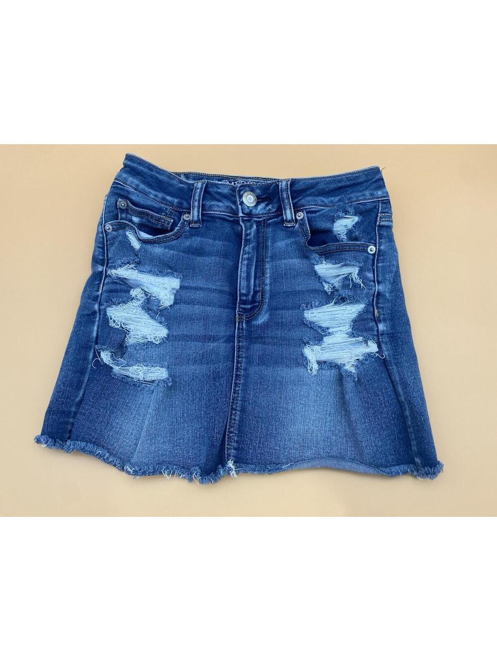 American Eagle Women's Size 6 Next Level Stretch Fit Blue Distressed Denim Skirt